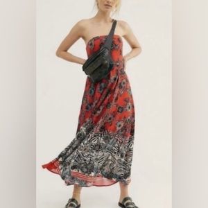 Free People | Mila Strapless Maxi Dress Floral Zebra
Print Red Sz6❤️